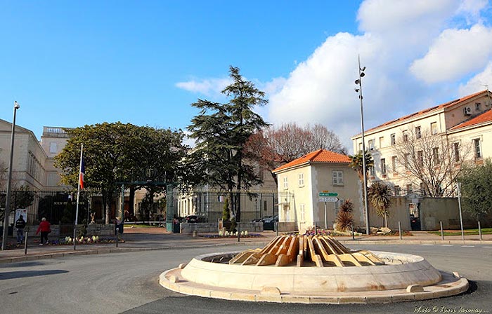 Sous-préfecture Draguignan vue depuis le Bd Maréchal Foch